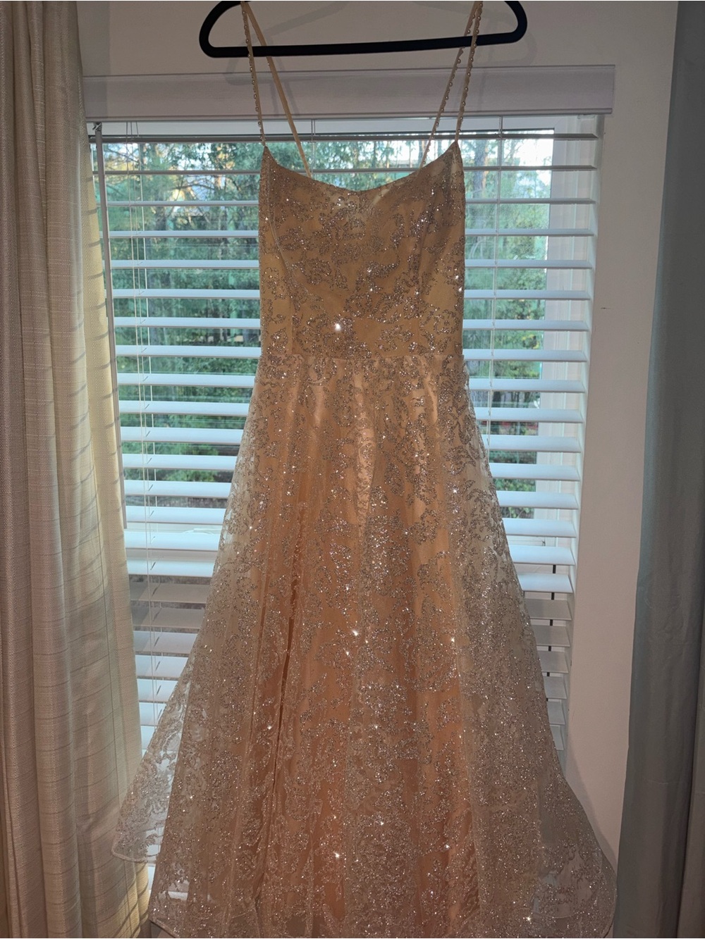 Brand New Champagne Sequin
Formal Dress Size 16 w/ Pockets